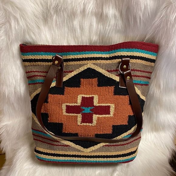 Handbags - Colorful Large Carpetbag Indian Print NWOT
